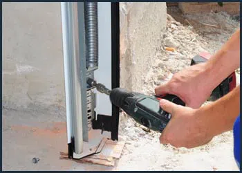 Garage Doors Store Repairs Bolton, MA 978-983-3149 - cont-gdr-door-spring-08m