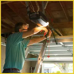 Garage Doors Store Repairs Bolton, MA 978-983-3149 - side-opener-08m